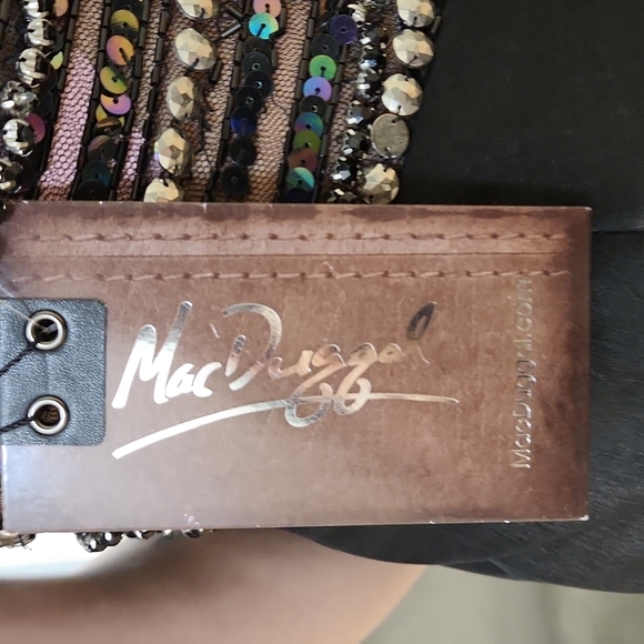 NWT Size 6 Black Mac Duggal Gown - Picture 10 of 13